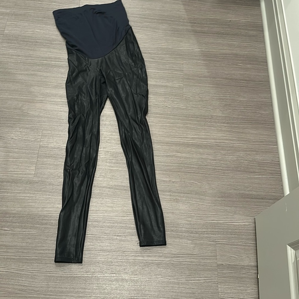 Spanx faux leather maternity leggings